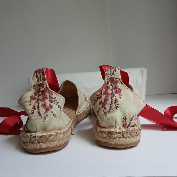 Flat Jute Espadrilles Red Blossom Branches on Beige & Long Red Ribbon NWOT Sz 8 - Picture 10 of 12